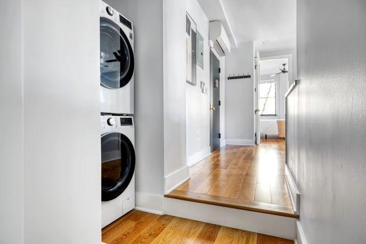 3BED Fully Furnished Apartment in Buffalo