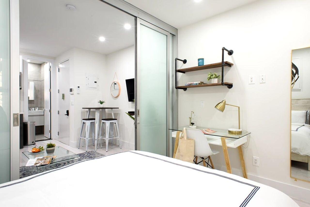 Furnished 1Bedroom Apartment in Yorkville UES